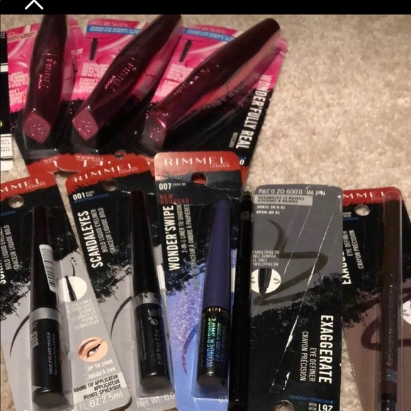 Mystery makeup box - Picture 12 of 12